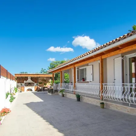 Private Bella Luna By 