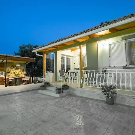 别墅 Private Bella Luna By 