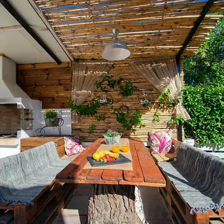 Private Bella Luna By 